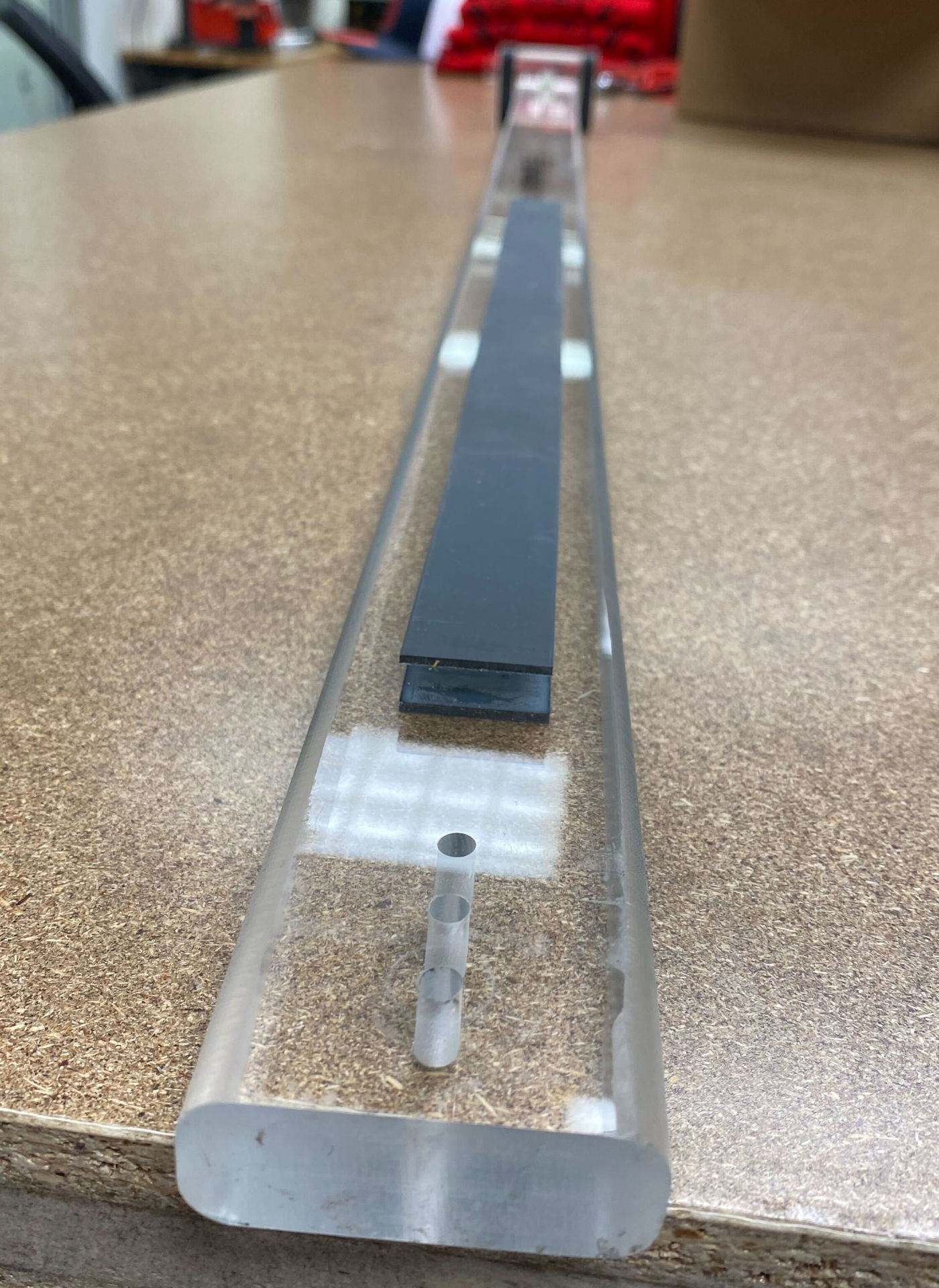 Equalizer®. HST212SD • The Auto Glass Setting Stick S&D