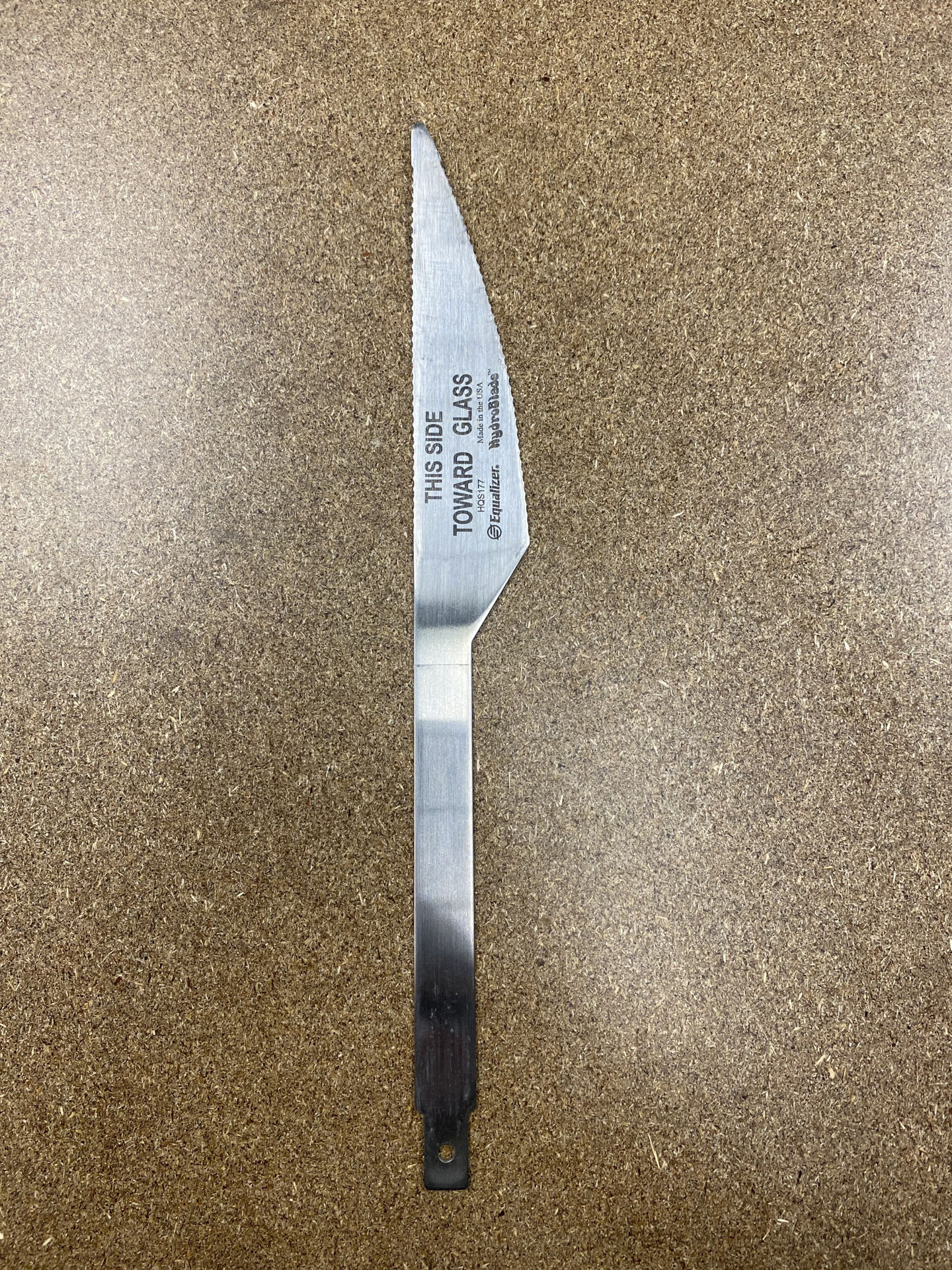 Equalizer®. HQS177SD • Equalizer HydroBlade 13/8" x 12" Quarter/Corner