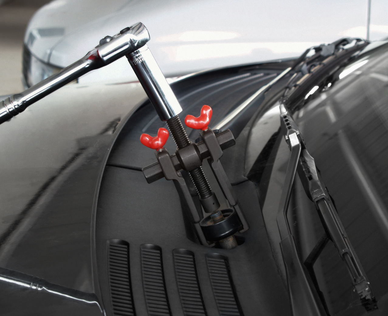 Equalizer®. WFA450SD • Universal Wiper Puller S&D